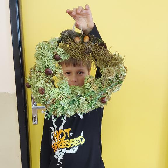 Výroba podzimního věnce