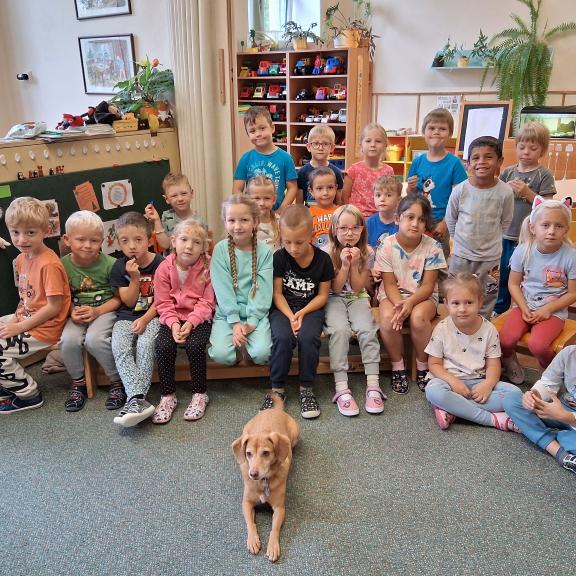 Hudební program s pejskem Ferdové - září 2025