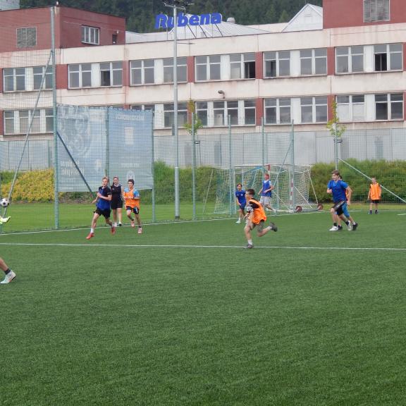 S kolektivními sporty to bylo naopak.