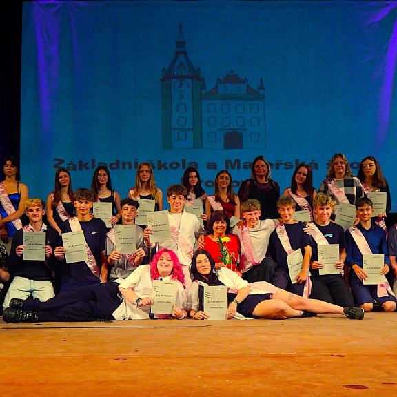 ... a podle abecedy nakonec i 9.C