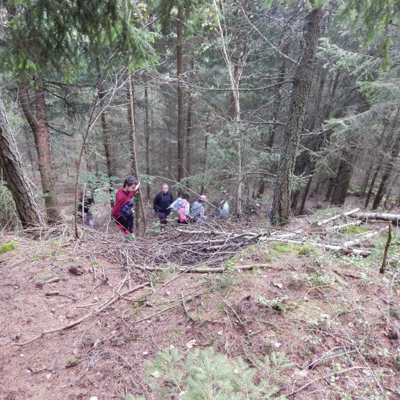 ... a poslední krkolomná cesta před odjezdem autobusu do Hronova.