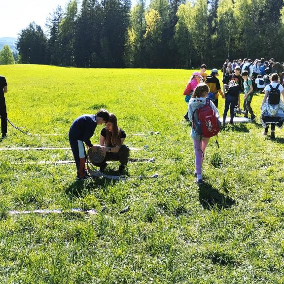 Hasičské stanoviště bylo plné akce.