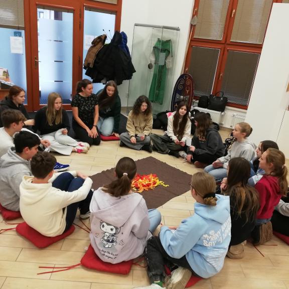 Jedna ze skupin se vydala na náchodský zámek a do muzea.