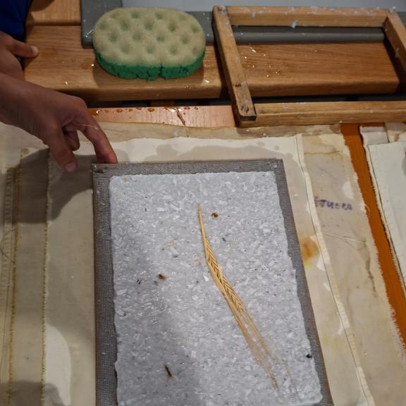 Stará papírna - Čapkův mlýn - výroba ručního papíru